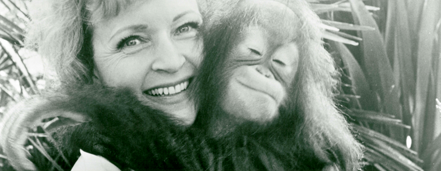 Betty White with orangutan